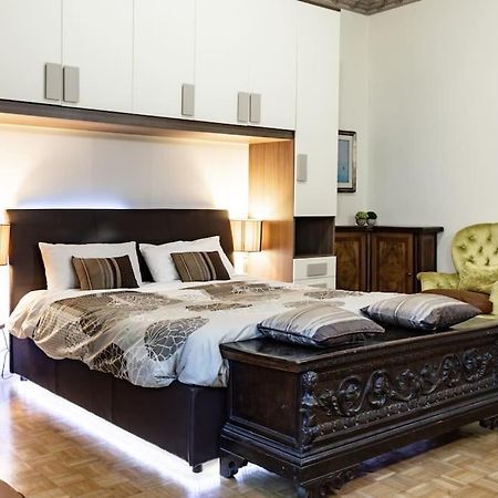 Arena-Center Luxury Apartment Верона Экстерьер фото